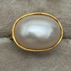 Julie Vos vintage pearl ring